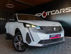 Branco Usado 2024 Peugeot 5008 Allure Monovolume | € 29.990 (Bom preço)
