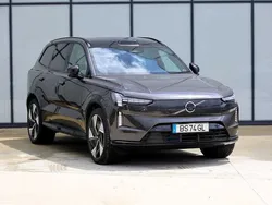 Cinzento Novo 2025 Volvo EX90 Ultra SUV | € 99.400