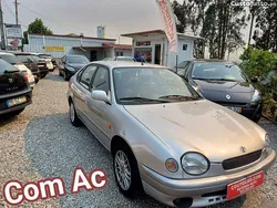 Cinza Usado 1998 Toyota Corolla Sedan | € 2.865