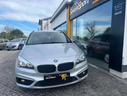 Cinzento Usado 2017 BMW 216 Active Tourer Advantage Monovolume | € 16.950 (Preço elevado)