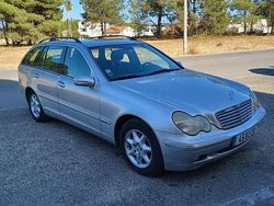 Usado 2001 Mercedes C220 Carrinha | € 4.450 (Bom preço)