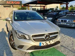 Cinza Usado 2016 Mercedes CLA200 Carrinha | € 21.950