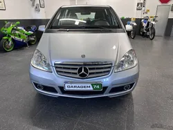 Cinza Usado 2010 Mercedes A180 Avantgarde | € 7.990 (Preço elevado)