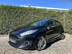 Preto Usado 2016 Ford Fiesta ST-Line Citadino | € 10.990 (Preço justo)