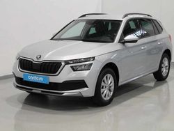 Cinzento Usado 2023 Skoda Kamiq SUV | € 17.990 (Preço justo)