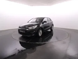 Preto Usado 2023 Kia Rio | € 17.900 (Preço elevado)