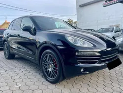 Preto Usado 2010 Porsche Cayenne SUV | € 29.990 (Preço justo)