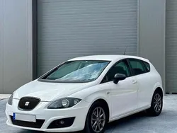 Branco Usado 2011 Seat Leon Citadino | € 7.200 (Bom preço)