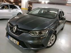 Cinza Usado 2019 Renault Mégane IV LIMITED Sedan | € 13.900 (Bom preço)