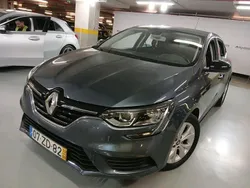 Cinza Usado 2019 Renault Mégane IV LIMITED Sedan | € 13.900 (Super Preço)