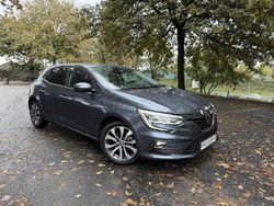 Cinza Usado 2023 Renault Mégane IV Techno | € 21.990 (Super Preço)