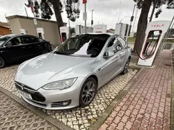 Usado 2013 Tesla Model S Sedan | € 25.000