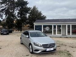 Cinzento Usado 2013 Mercedes 180 Style Sedan | € 16.000