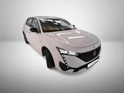 Branco Usado 2023 Peugeot 308 Active | € 27.990 (Bom preço)