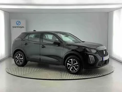 Preto Usado 2024 Peugeot e-2008 Active SUV | € 30.490 (Preço elevado)