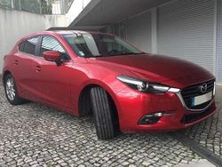 Vermelho Usado 2018 Mazda 3 Citadino | € 15.250