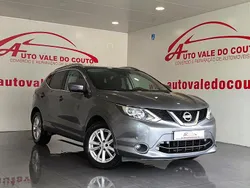 Cinza Usado 2016 Nissan Qashqai N-Connecta SUV | € 15.490 (Preço justo)