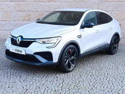 Branco Usado 2022 Renault Arkana SUV | € 31.090