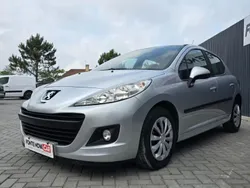 Cinza prata Usado 2009 Peugeot 207 | € 5.750 (Preço justo)
