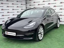 Preto Usado 2019 Tesla Model 3 Long Range Sedan | € 25.500 (Preço justo)