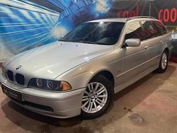 Cinza prata Usado 2001 BMW 520 Carrinha | € 3.500