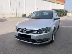 Cinza Usado 2014 VW Passat Highline Sedan | € 12.500 (Preço justo)