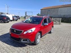Vermelho Usado 2017 Peugeot 2008 SUV | € 9.850 (Super Preço)