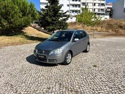 Cinzento Usado 2006 VW Polo Citadino | € 3.000