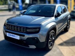Cinzento Usado 2025 Jeep Avenger SUV | € 25.900 (Preço justo)
