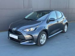Cinza (pintura metalizada) Usado 2023 Toyota Yaris Comfort Sedan | € 23.500 (Preço justo)