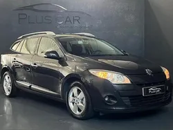 Cinzento Usado 2010 Renault Mégane III | € 7.500 (Preço justo)