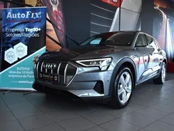 Cinzento Usado 2020 Audi e-tron Advanced SUV | € 48.800