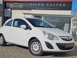 Branco Usado 2011 Opel Corsa Edition Citadino | € 4.650 (Bom preço)