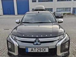 Preto Usado 2022 Mitsubishi L200 Edition Pickup | € 38.000 (Preço justo)