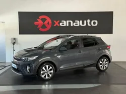 Cinza Usado 2022 Kia Stonic SUV | € 15.790 (Preço justo)