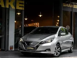 Cinzento Usado 2020 Nissan Leaf N-Connecta Citadino | € 13.750 (Super Preço)