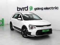 Branco Usado 2022 Kia e-Niro SUV | € 26.900 (Preço justo)