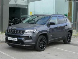Cinza Usado 2023 Jeep Compass Trailhawk SUV | € 32.990 (Preço justo)