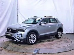 Cinzento Usado 2022 VW T-Roc Life SUV | € 23.990 (Caro)