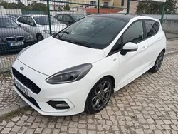 Branco Usado 2020 Ford Fiesta ST-Line Citadino | € 14.900 (Preço justo)