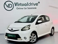 Branco Usado 2014 Toyota Aygo Citadino | € 6.950 (Preço justo)