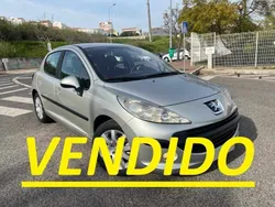 Cinza Usado 2006 Peugeot 207 Premium | € 6.980 (Caro)