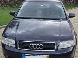 Usado 2001 Audi A4 Sedan | € 3.500 (Bom preço)