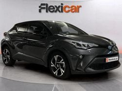 Cinza Usado 2023 Toyota C-HR SUV | € 28.980 (Preço justo)