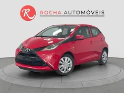 Vermelho Usado 2016 Toyota Aygo Cool Citadino | € 9.989 (Preço justo)