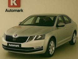 Cinzento Usado 2018 Skoda Octavia | € 11.990 (Preço justo)