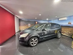 Cinza Usado 2009 Ford S-MAX Trend Monovolume | € 7.500 (Preço elevado)