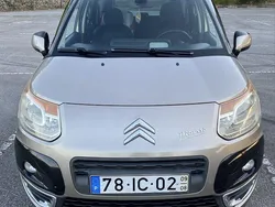 Usado 2009 Citroën C3 Picasso Monovolume | € 4.800
