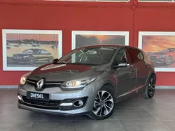 Cinza Usado 2014 Renault Mégane III Bose Edition Citadino | € 7.990 (Preço justo)