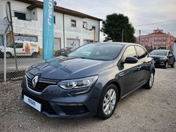 Cinzento Usado 2019 Renault Mégane IV LIMITED | € 15.750 (Preço justo)